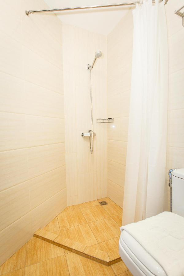 Lintas Platinum Hotel Kota Kinabalu Extérieur photo